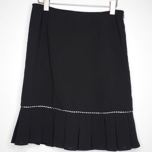 DRAMA Black Pleated Skirt – Size 6, Side Zip, Twisted‎ Trim Detail
